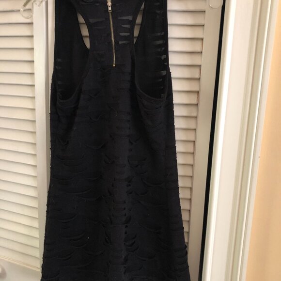 Adeline sheer beach dress - Picture 3 of 4